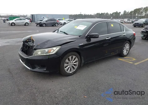 2015 Honda Accord Hybrid Ex-L from USA, damaged, VIN 1HGCR6F58FA010384